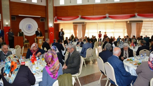 Vali Kaban, Şehit Aileleri, Gaziler ve Gazi Aileleri Onuruna Yemek Verdi