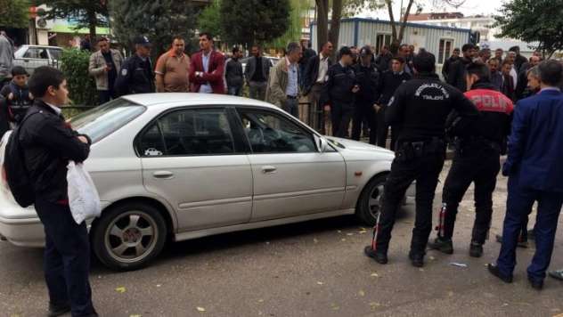 Elazığ'da 'yol verme' kavgası: 1 yaralı