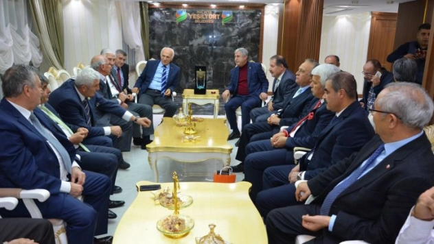 Polat'Başarılı İnsanlar Hayattayken Unutulmamalı' 