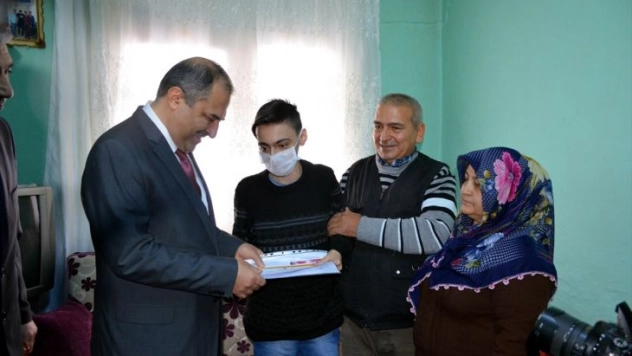 Okullarda karne heyecanı