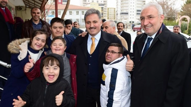 Çocuklarımıza İmkân Verildiğinde Çok Başarılı Oluyorlar