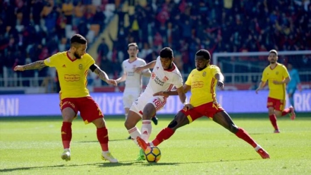 Kaplan 3 Puanı Kaptı