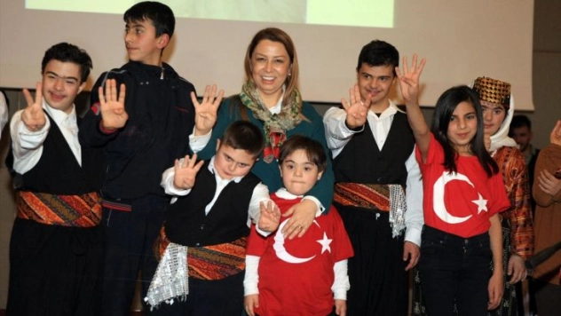 Çalık, Özel sporcular için ödül töreni Katıldı