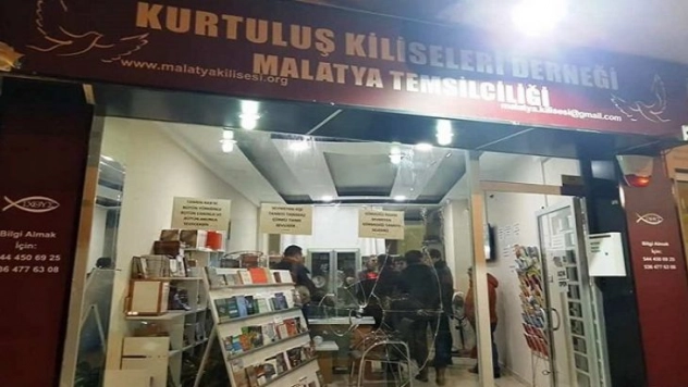 Kurtuluş Kilisesi Malatya Temsilciliğine taşlı saldırı