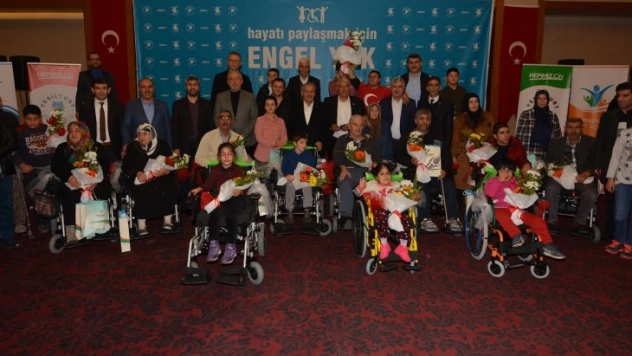 Asıl Engel Bedenlerde Değil, Zihinlerdedir