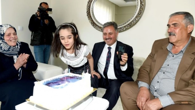 Asker çocuğuna doğum günü sürprizi