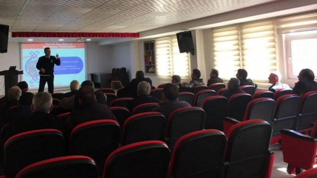 Kale'de okul servis sürücülerine eğitim