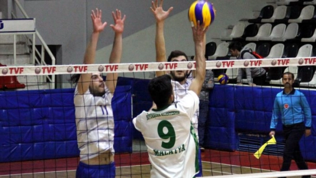 Adana Seyhan Belediyespor'a 3-0 mağlup oldu