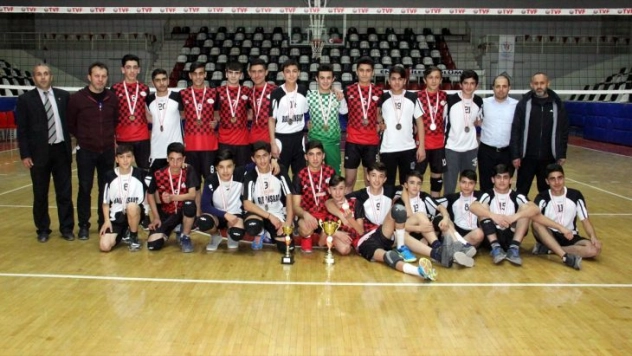 Genç Erkek ve Kız Voleybol İl Şampiyonası sona erdi