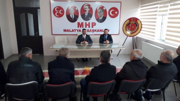 Sivaslılar Derneği'nden MHP'ye Ziyaret