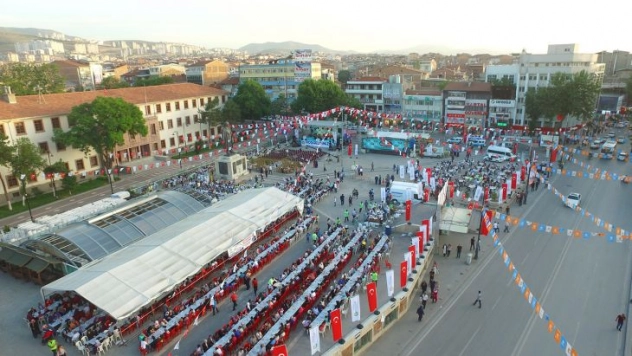 Kadir Gecesi Özel Programına Yoğun İlgi