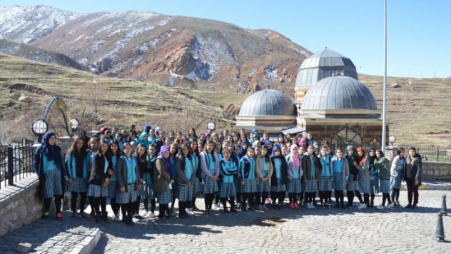 Doğubayazıt Belediyesinin kültür gezileri