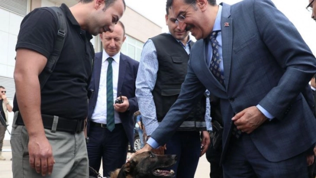 Bakan Tüfenkci: Çok Yakında Habur'u Yenilemeye Başlayacağız