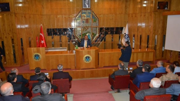 Vali Kaban, Battalgazi Muhtarlarıyla,Bir Araya Getirdi