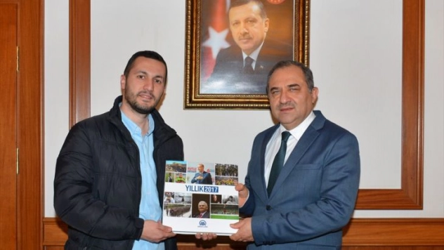 Malatya Valisi Kaban'a AA 2017 yıllığı