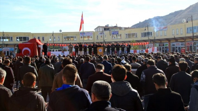 Darende'den ABD'ye tepki