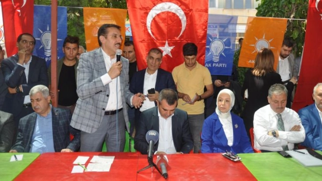 Akçadağ'dan AK Parti'ye büyük destek