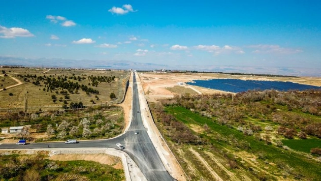 Malatya Büyükşehir Belediyesinin yol çalışması