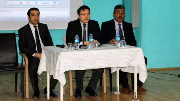 Kaymakam Efendioğlu, servis şoförleriyle bir araya geldi