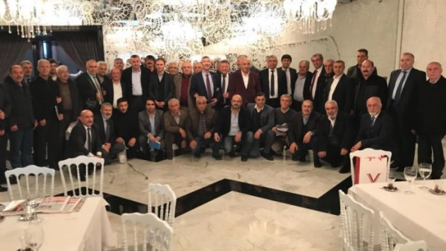 Başkan Cömertoğlu Arapgir Kültür Derneği Toplantısına Katıldı