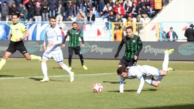 BB Erzurumspor evinde şov yaptı