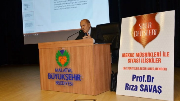 Medine Dönemi Siyer Dersi Yapıldı