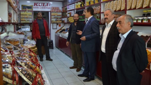 Keskin, yağmurdan etkilenen esnafları ziyaret etti