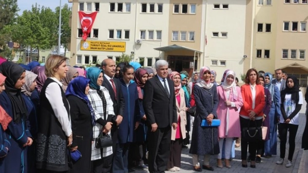 Neriman Kaban, Tübitak4006 Bilim Fuarının Açılışına Katıldı