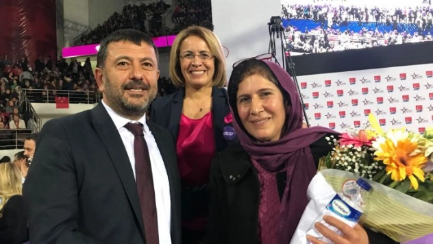 Ağbaba, ''Kadınlarımızla Mücadeleye Devam Edeceğiz''