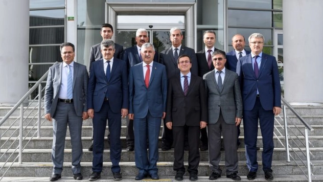 Rektör Kızılay'dan  Başkan Polat'a Ziyaret