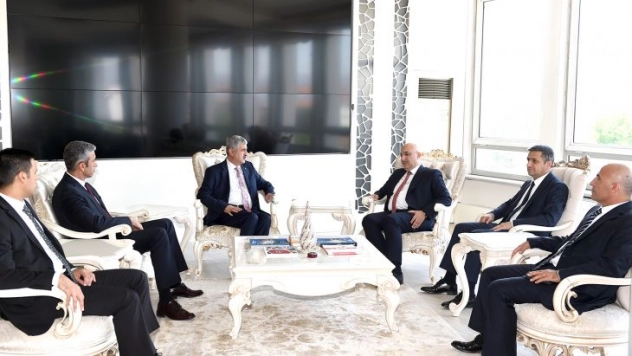 Kamu Bakanları Ülke İçin Çok Önemli