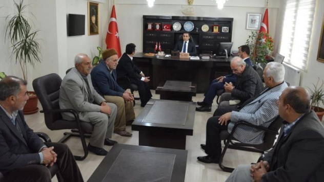 Kaymakam Alibeyoğlu'na teşekkür ziyareti