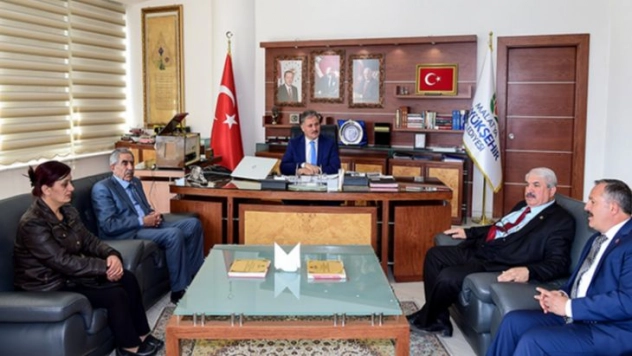 Başkan Ahmet Çakır muhtarlarla buluştu