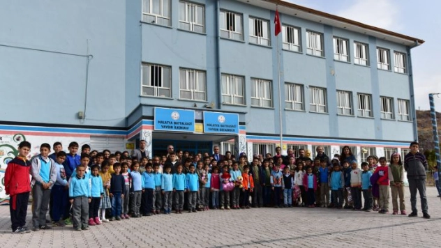 Oyuncak Kardeşliği ve Kitap Arkadaşlığı Projesi, Öğrencilerin Yüzünü Güldürüyor