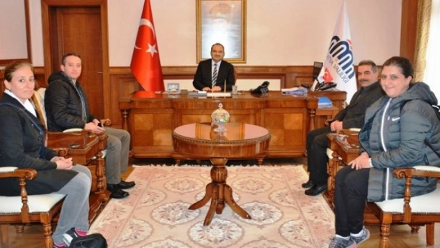 Trt Gap-Diyarbakır Radyosu Müdürü  Yılmaz, Vali Kaban'ı Ziyaret Etti