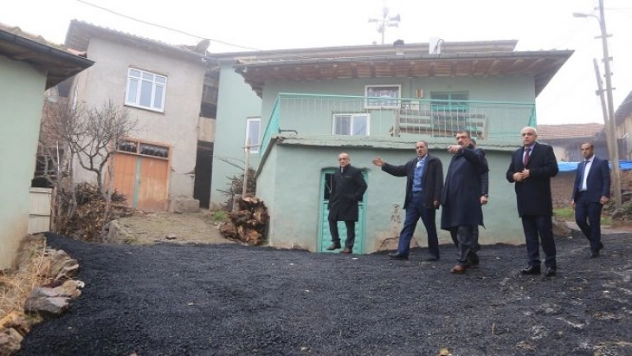 Başkan Gürkan,  Asfalt Çalışmalarını Yerinde İnceledi