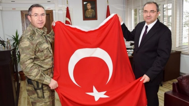 Vali Ali Kaban, Tümg. Asım Kocaoğlu'na Ziyarette Bulundu