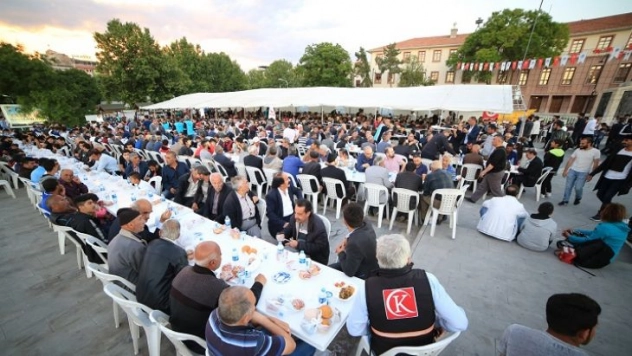 Battalgazi'de Ramazan Bir Başka Güzel Etkinliklerine Yoğun İlgi Gösteriliyor