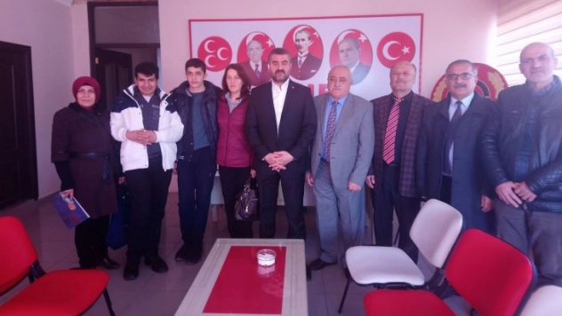 Otizm Derneği'nden MHP'ye Ziyaret