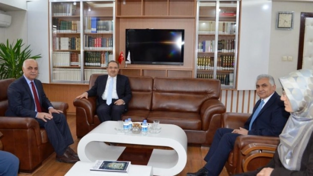 Vali Kaban'dan Müftü Çimen'e Ziyaret