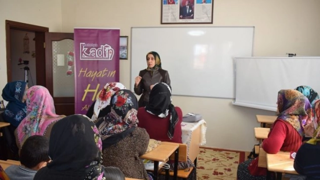 Aile İçi İletişimin Önemi Anlatıldı