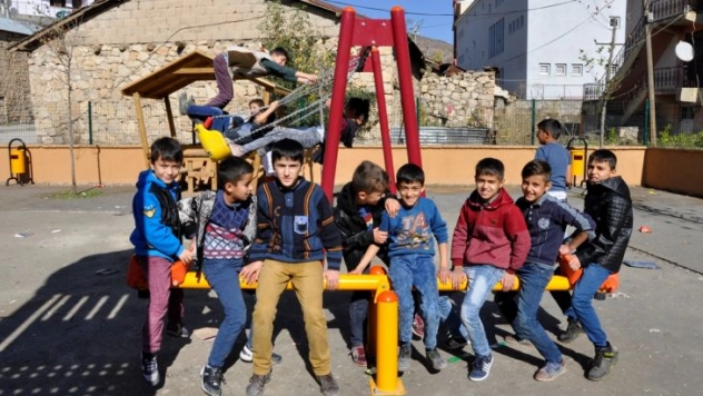 Çukurcalı çocukların park sevinci