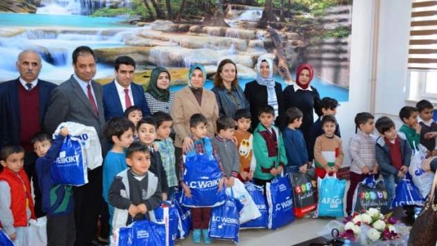 Vali Kaban'ın Eşi Neriman Kaban 'Malatya'da Değerler Eğitim Projesi' Proğramına Katıldı