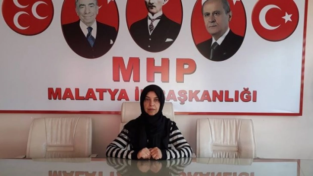 MHP Kadın Kollarından Mehmketçiğimize Dua