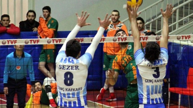 Genç Kafkarsspor'u 3-0 mağlup etti.