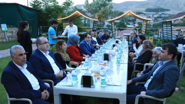 Darende Kaymakamlığından iftar
