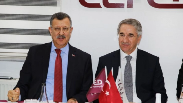 Başkan Yanılmaz Elfed Yönetim Toplantısına Katıldı