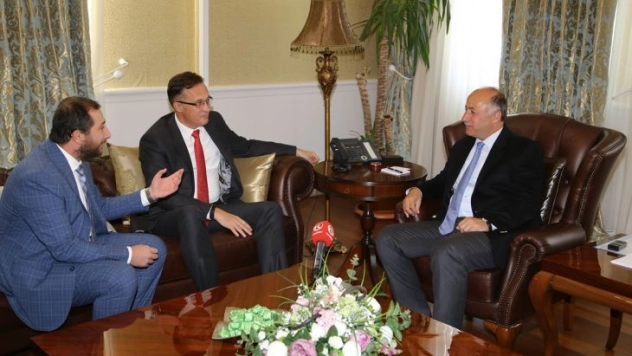 Belarus'un Ankara Büyükelçisi Savinykh Erzurum'da