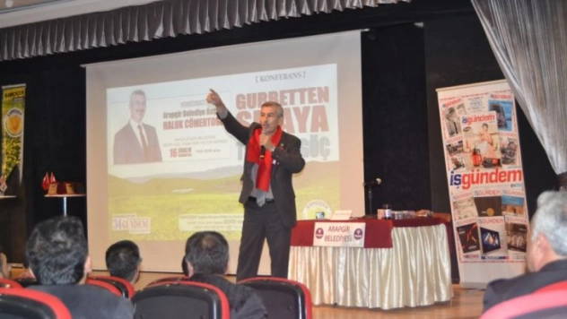 Başkan Cömertoğlu 'Gurbetten Sılaya Tersine Göç' Konulu Konferans Verdi