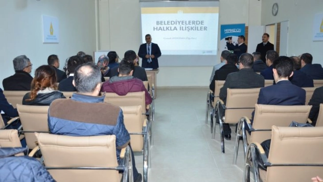 Yeşilyurt Belediyesi Personeline 'Yerel Yönetimlerde Halkla İlişkiler' Eğitimi